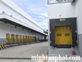 Lắp Đặt Màn Nhựa PVC Chống Côn Trùng - Bộ Trùm Túi Khí ( Dock Shelter )
